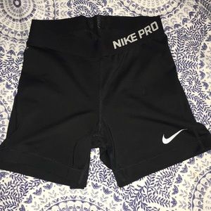 Black Nike Pros